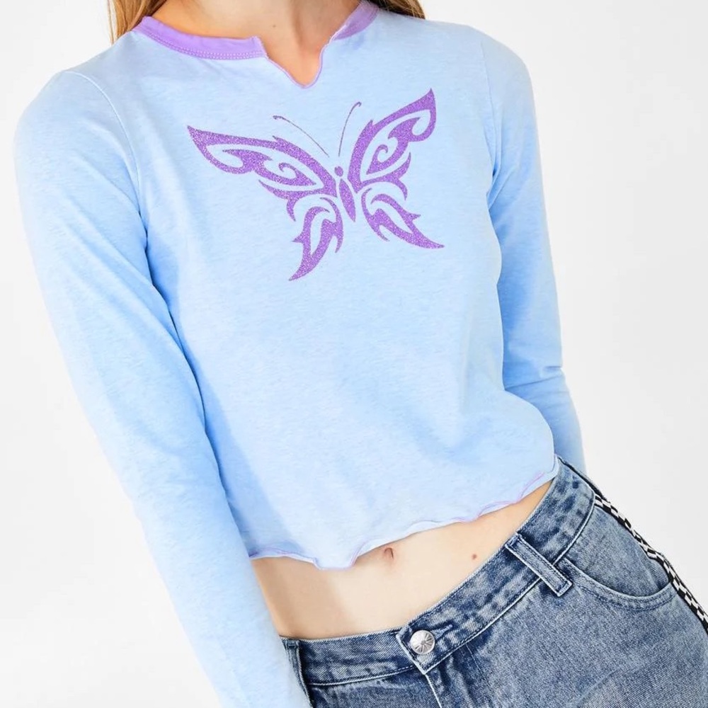 Delia’s Supra Fly Long Sleeve Tee - Picture 4 of 6